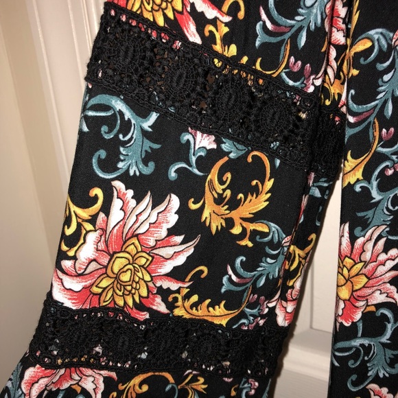 Xhilaration Long Sleeve Floral Dress - Picture 3 of 5